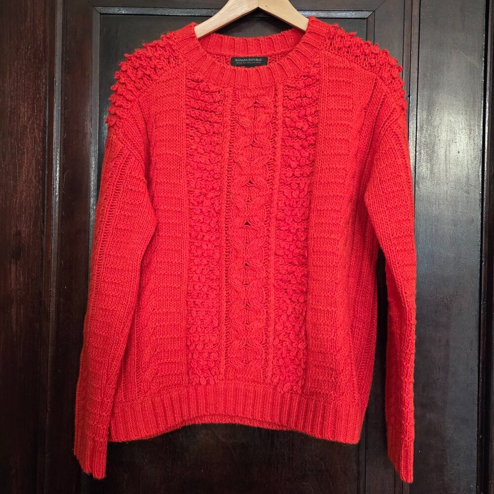 Banana Republic merino wool blend cable knit sweater